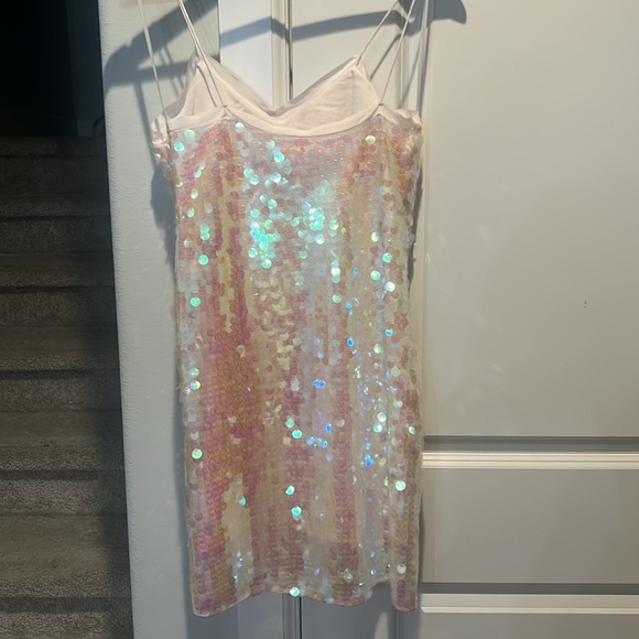 NWT Loveshack Fancy Kumi Dress in Irridescent, size 2 - Picture 7 of 7